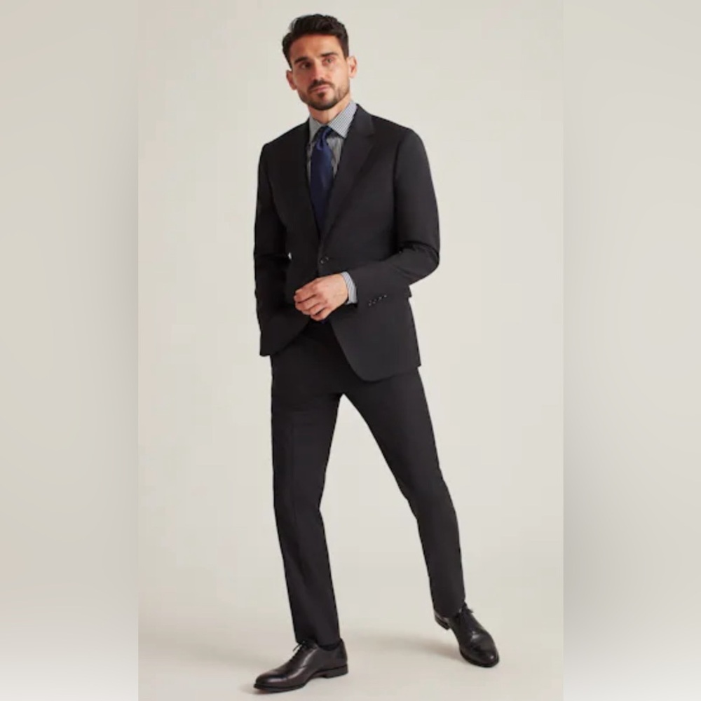 NWOT BONOBOS Jetsetter Wool Charcoal Suit